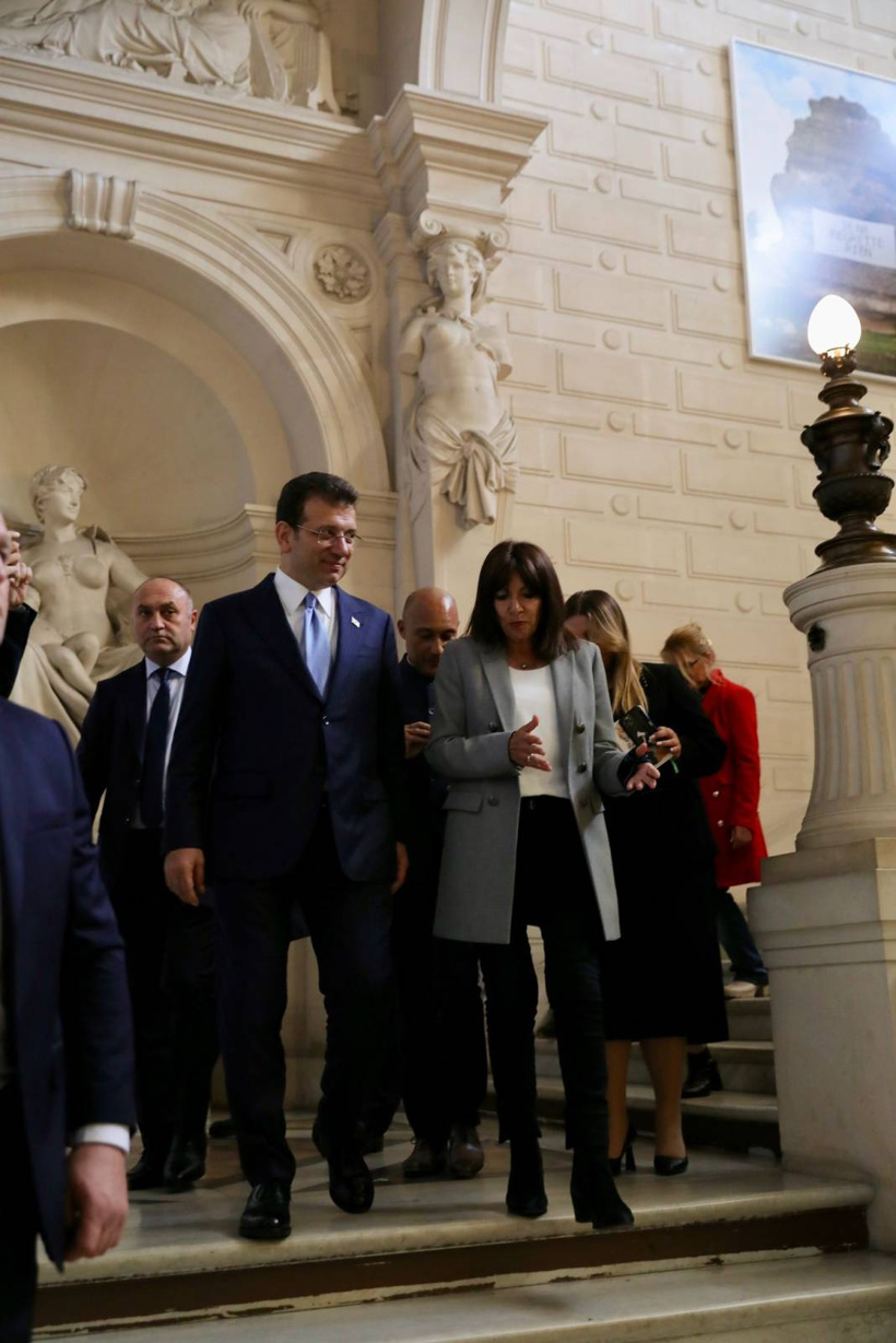 İmamoğlu, Paris'te Avrupalı Sosyal Demokratları Uyardı: Aşırı Sağa Kayışın Nedeni Bulunmak Zorunda! - Fotoğraf: 17